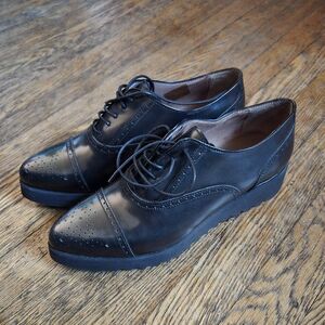 Lug Sole Oxfords Size 6.5